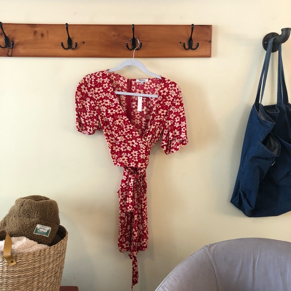 Madewell cranberry daisy romper
